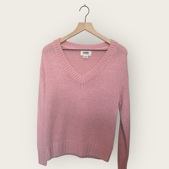 Victoria’s Secret Pink Women’s XS Light Pink V Neck Knit Sweater - Picture 1 of 3